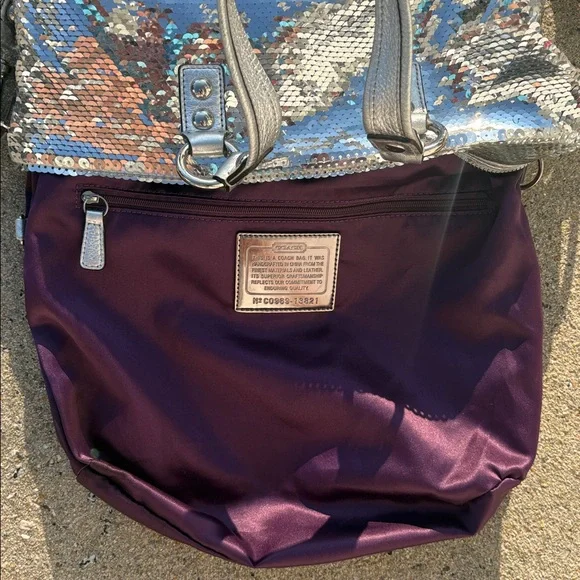 Coach Poppy silver Sequins Spotlight Handbag bag charm RARE Limited Edition Y2K